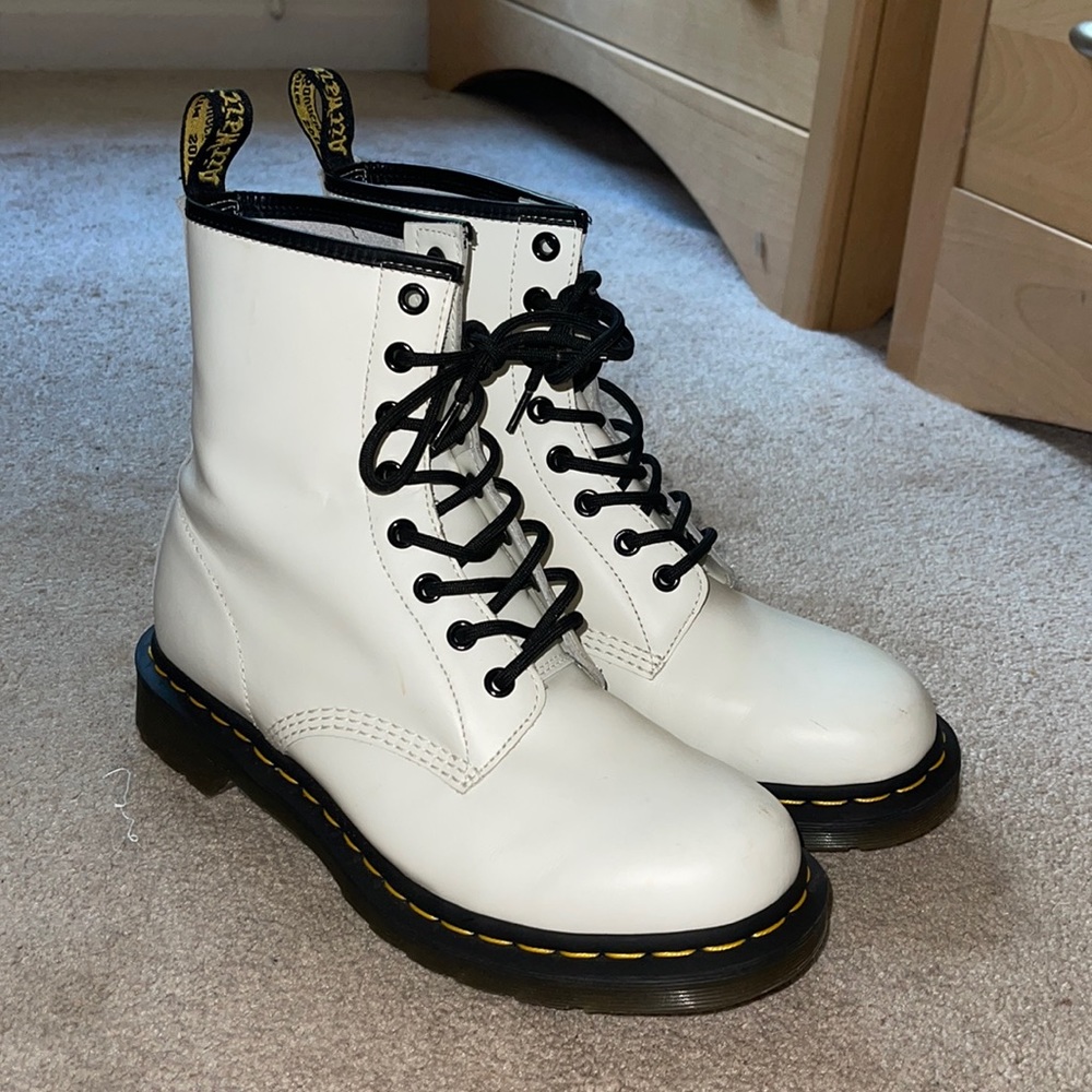 Dr. Martens 1460 womens patent leather lace up boots